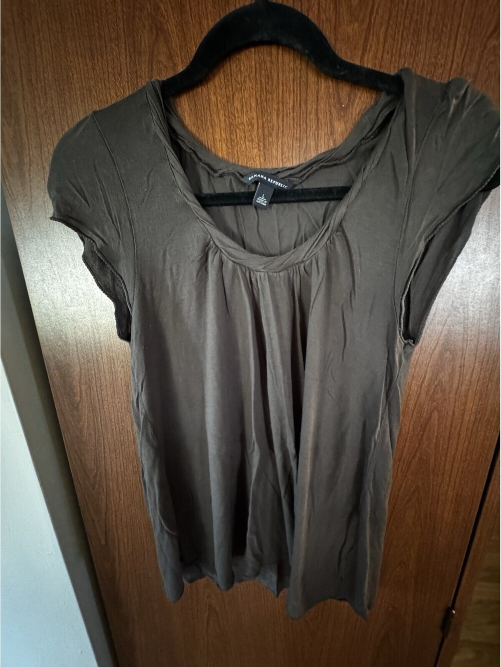 Banana Republic Womens Large Brown Scoop Neck Gathered Rayon Short Sleeve Top